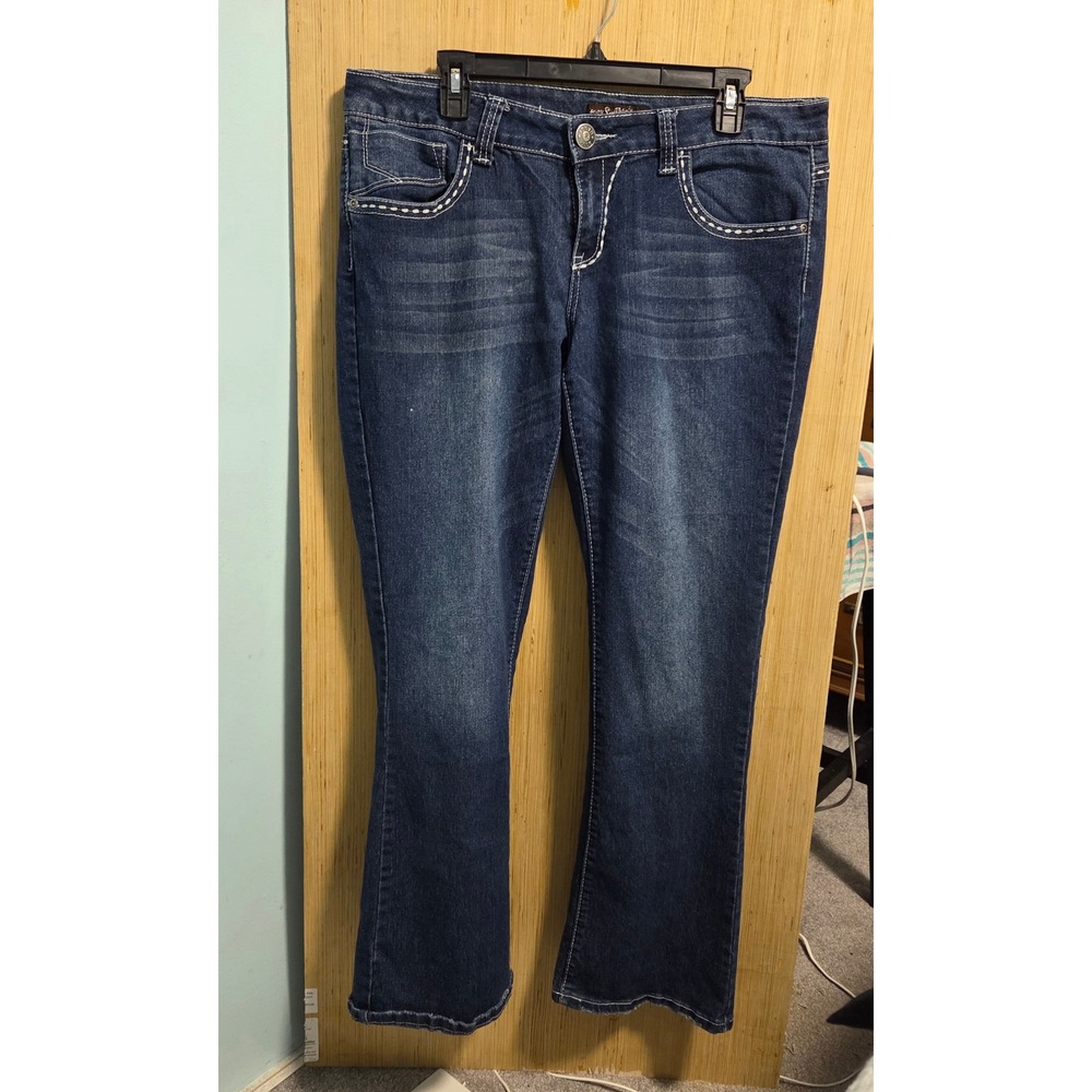 Southpole Jeans Co Womens 16 Dark Wash Flared Thick Stitch Fleur De Lis Denim